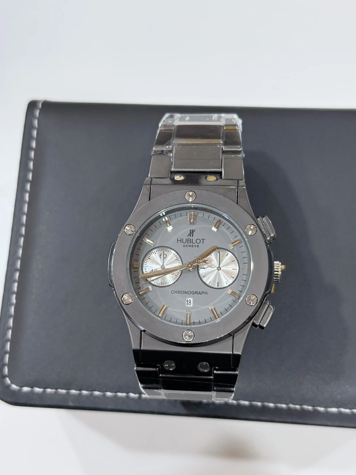 Hublot Black Chronograph Watch – Dual Subdials, Steel Bracelet