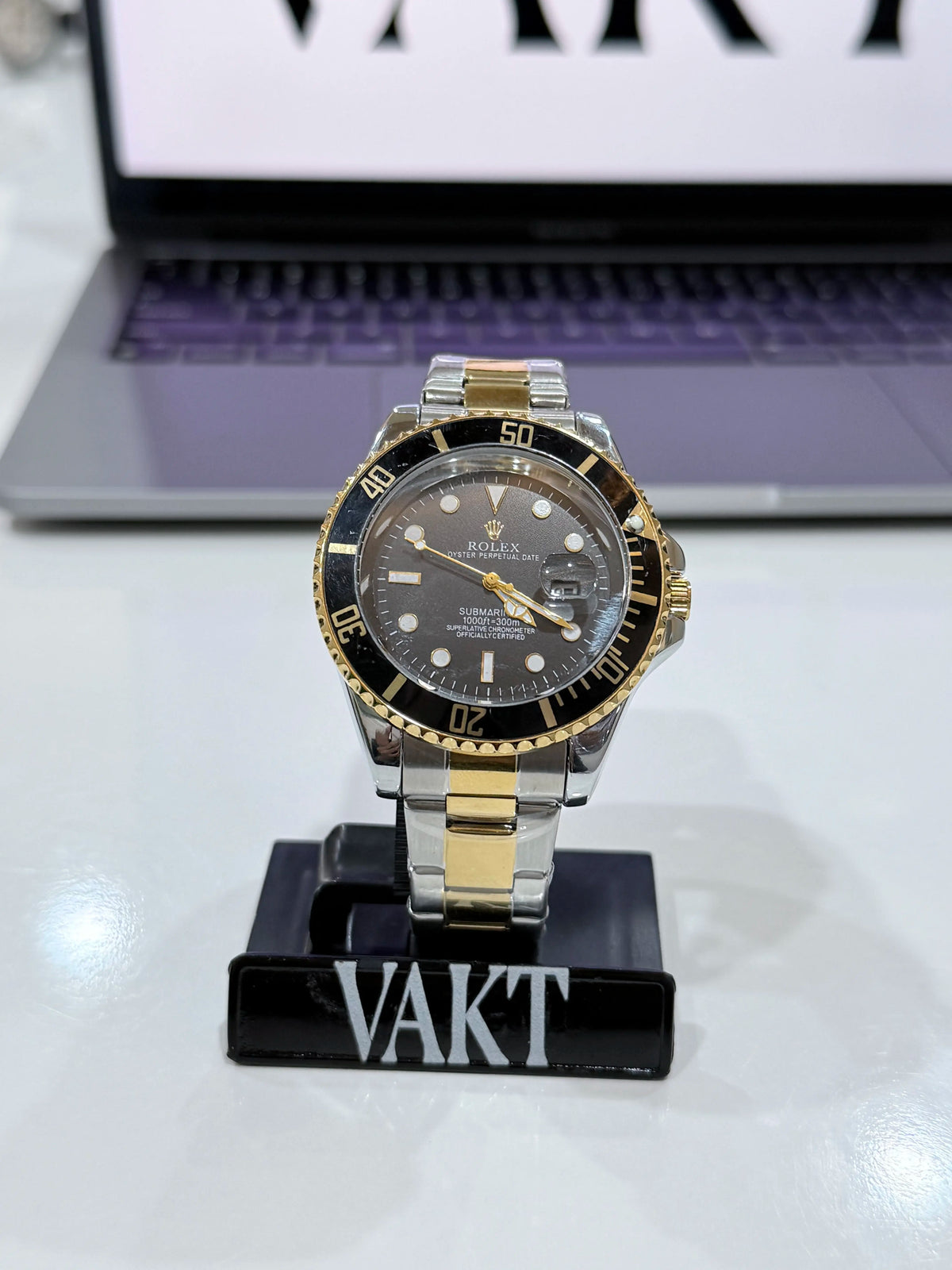 RLX - Submariner - Gold and Black